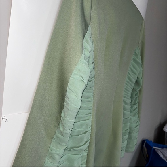 Pretty Little Things Women's 8 Maternity Sage Green Ruched Side Blazer Spring - Picture 14 of 16